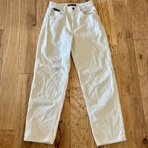 Empyre White High-Waisted Straight Leg Corduroy Pants, size 6